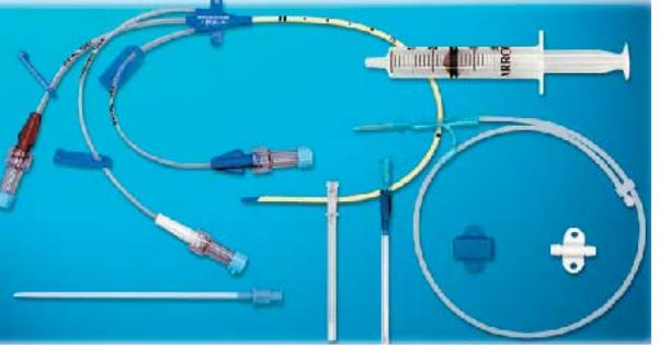 Педіатричний набір для центральної венозної катетеризації з багатопросвітним катетером Blue FlexTip®, 5.5 Fr. х 5-1/8" (13 cm)(CS-16553-Е)